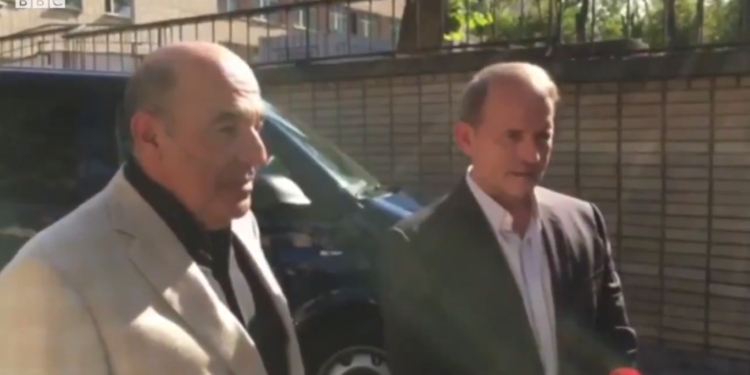 В СИЗО, где находятся политзаключенные украинцы, не пустили адвокатов. Но там побывали Медведчук и Рабинович (ВИДЕО)