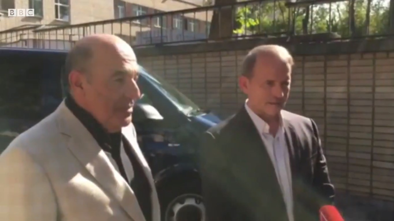 В СИЗО, где находятся политзаключенные украинцы, не пустили адвокатов. Но там побывали Медведчук и Рабинович (ВИДЕО)