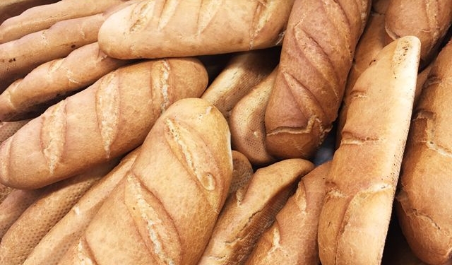 По требованию госаудиторов отменен выигранный городским  монополистом тендер на поставку хлеба в школы и детсады Николаева