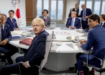 Находящийся под санкциями США глава МИД Ирана неожиданно прибыл на саммит G7
