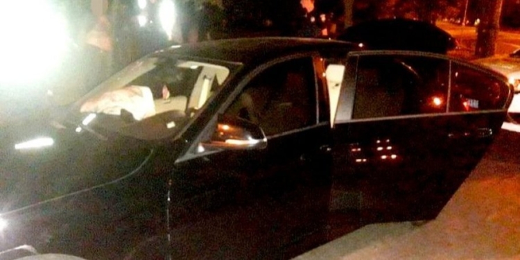 В Киеве пьяный иностранец наехал на полицейского и сломал ему ногу