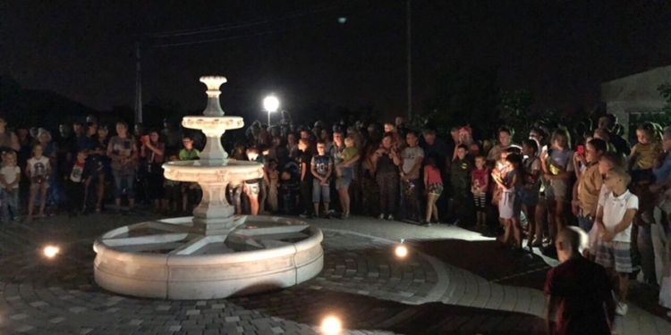 В селе на Николаевщине открыли “Фонтан желаний”