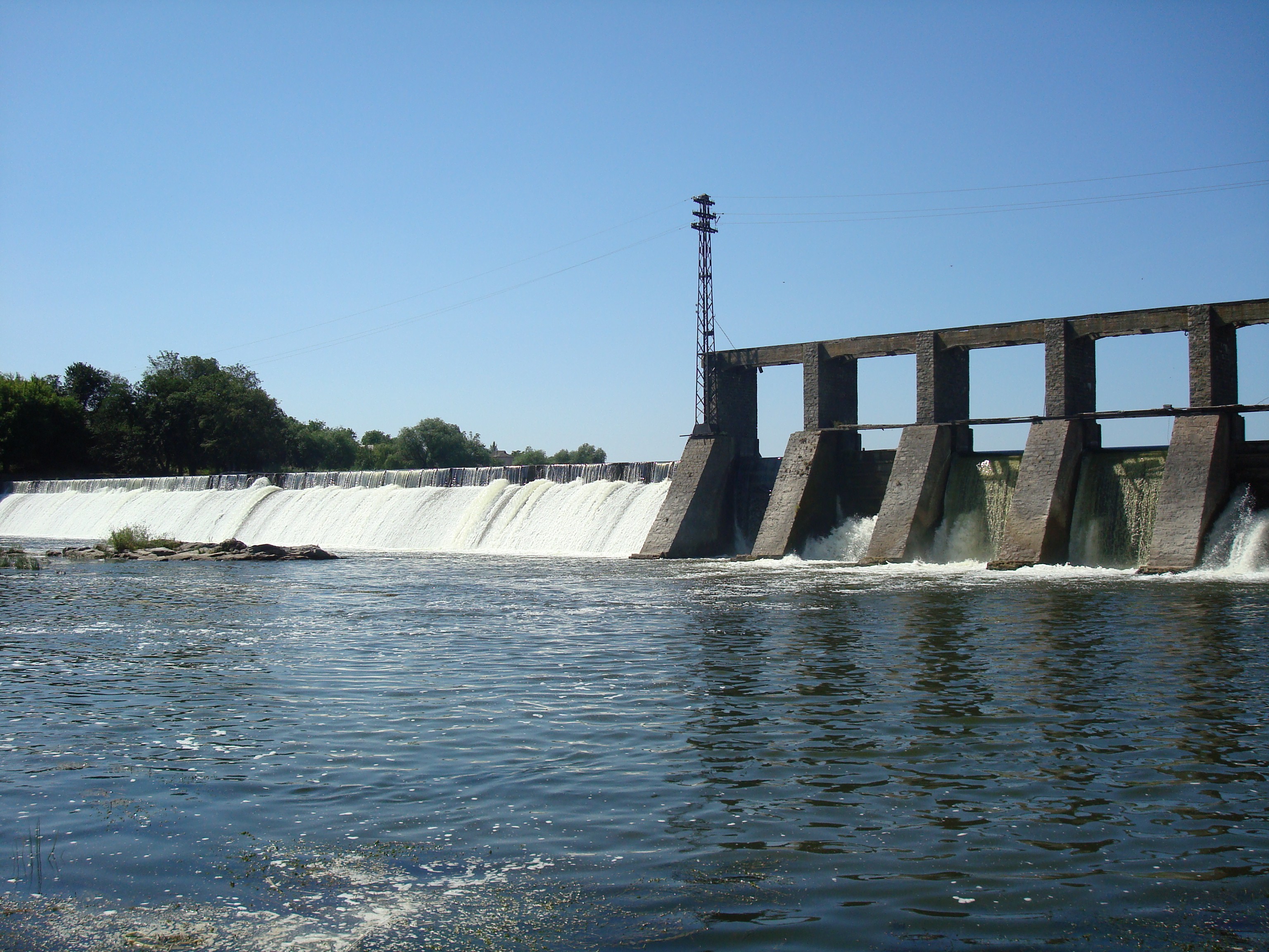 Фонд госимущества выставил на продажу Первомайскую ГЭС