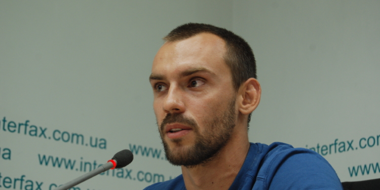 Помочь и экологии, и молодым спортсменам: Михаил Романишин намерен за месяц проплыть 850 км по Днепру