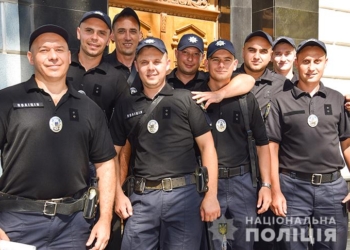 На стажировку в Луганскую область отправился очередной отряд николаевских полицейских (ФОТО)