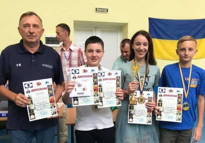 Сборная Николаева по шахматам до 12 лет - чемпионы Украины (ФОТО) 11