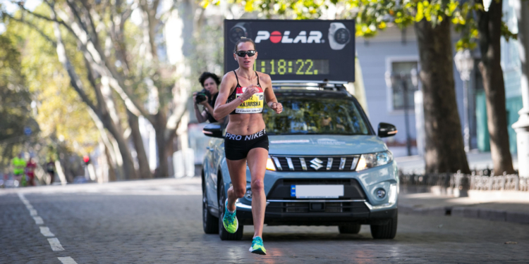 Валентина Килярская из Николаева добыла победу на Одесском полумарафоне и обновила временный рекорд полумарафона(ФОТО)