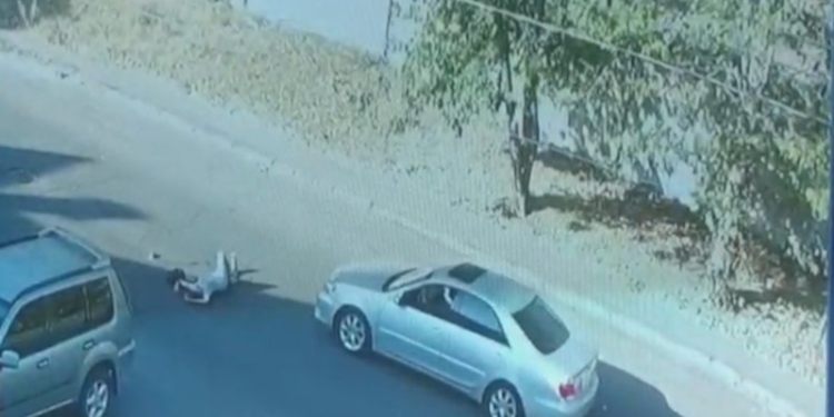 Николаевских автолюбителей предупреждают о мошенничестве: девушка бросается под колеса авто (ВИДЕО)