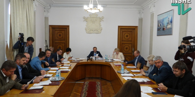 У скандальных киосков на газовой трубе в Корабельном районе Николаева исполком не отобрал разрешения (ВИДЕО)