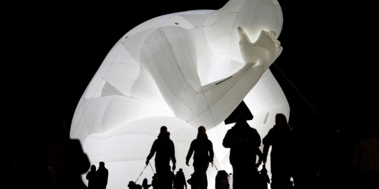 Редкая профессия: что может сделать и сделал дизайнер по свету в финском городе (ФОТО)