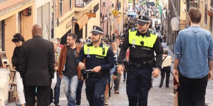 Маленький, да удаленький: в Мадриде хотят снизить ростовый ценз для сотрудников полиции