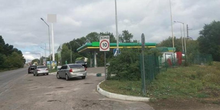 На Николаевщине – очередное нападение на АЗС: трое неизвестных вынесли сейф с 24 тыс.грн.