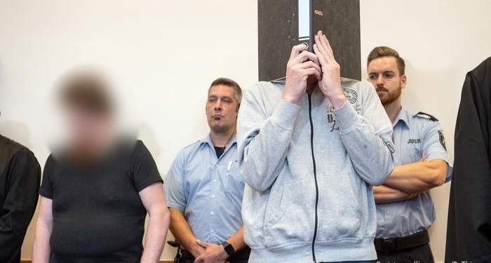 В Германии два педофила, изнасиловавших 32 ребенка, получили по 13 и 12 лет тюрьмы