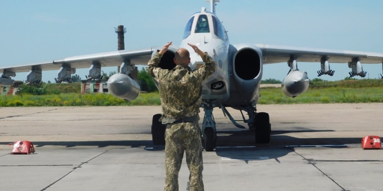 На базе бригады тактической авиации в Николаевской области начался летно-методический сбор (ФОТО)