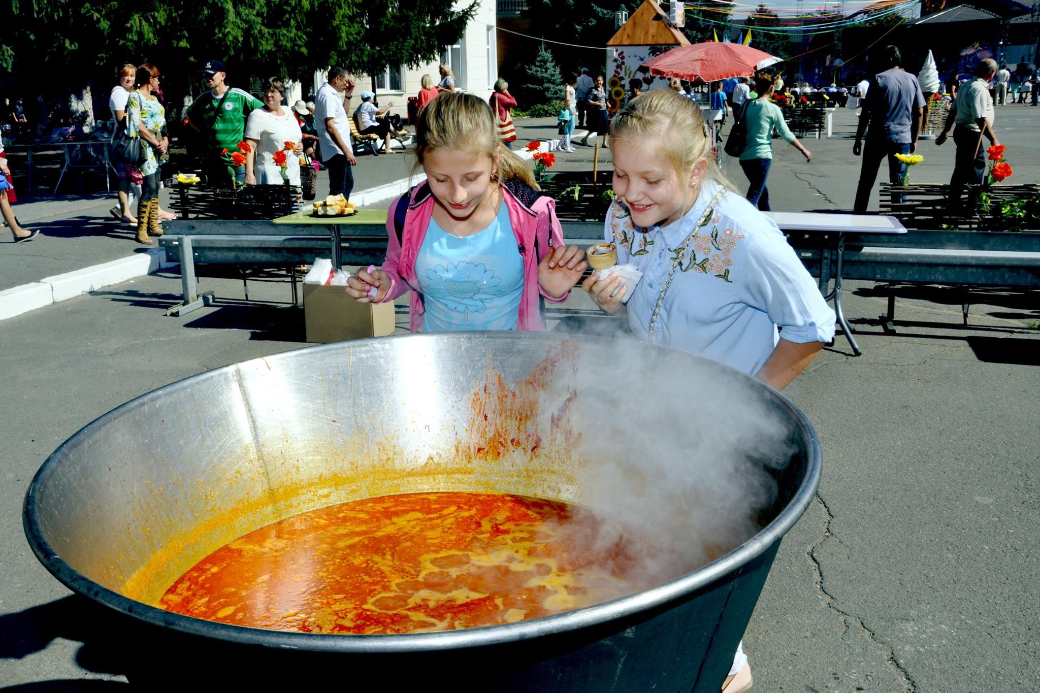 Жители Первомайска День города отметят праздником борща