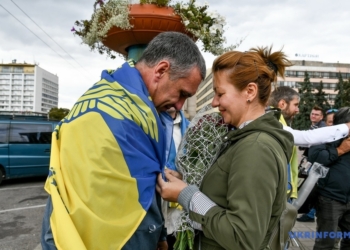 В Запорожье встретили освобожденного “крымского диверсанта” Панова (ФОТО)