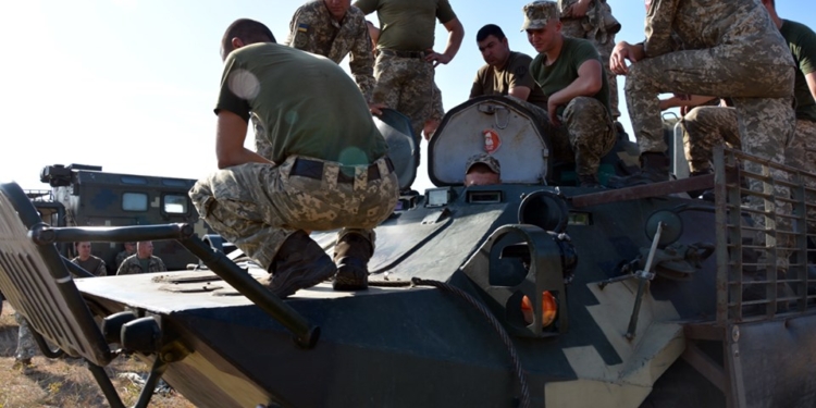 Николаевские десантники заняли второе место в конкурсе на лучшее подразделение танко-технического обеспечения среди частей ДШВ (ФОТО)