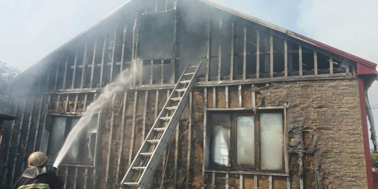 За прошедшие сутки спасатели Николаевщины четыре раза тушили пожары в частном секторе (ФОТО)