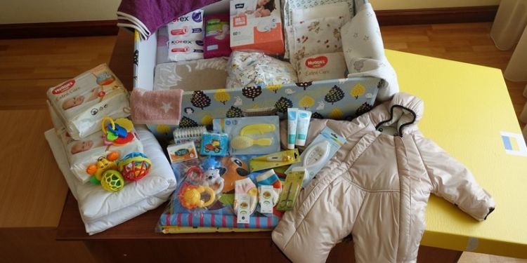 Беби-боксы выросли. В Украине расширили ассортимент наборов для новорожденных (ФОТО)