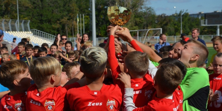 В Николаеве завершился Всеукраинский футбольный турнир среди детей 2009 года рождения Gold Cup Mykolayiv (ФОТО)