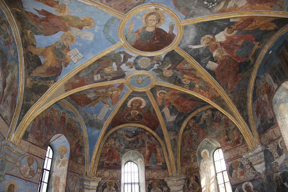 В Киеве открыли отреставрированную церковь 12 века - 100 метров древнерусской фрески (ФОТО) 1