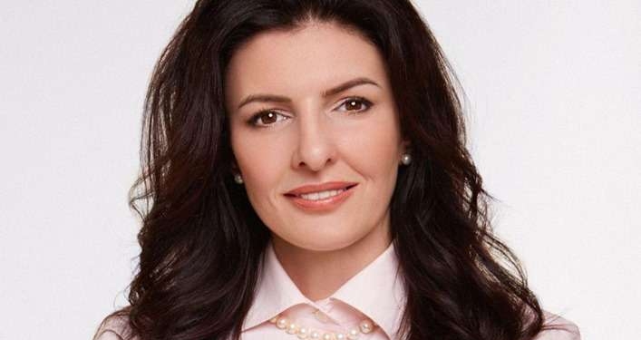 “Слуга народа” говорит, что не сложит мандат из-за кнопкодавства, хоть и обещала (ВИДЕО)