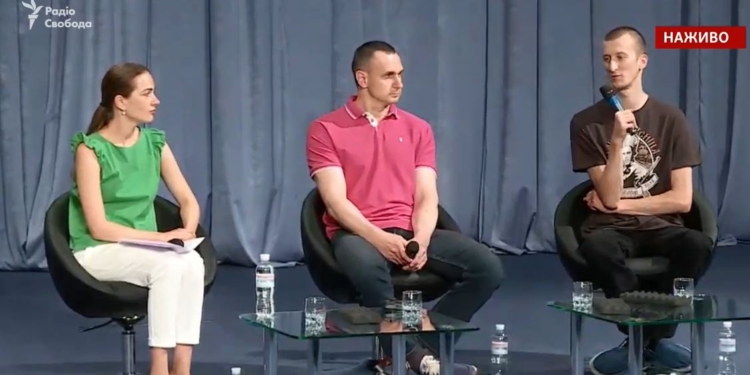 Пресс-конференция Сенцова и Кольченко (ПОЛНОЕ ВИДЕО)