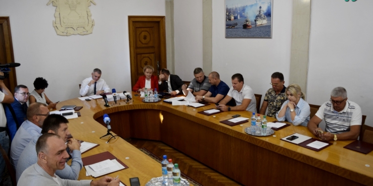 Исполком Николаевского горсовета соберется «без прессы, без никого», чтоб переработать свой регламент