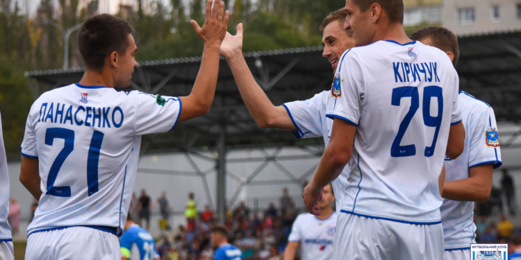 Футбольный скандал. МФК «Николаев» не пускали тренироваться на стадион из-за благотворительного матча