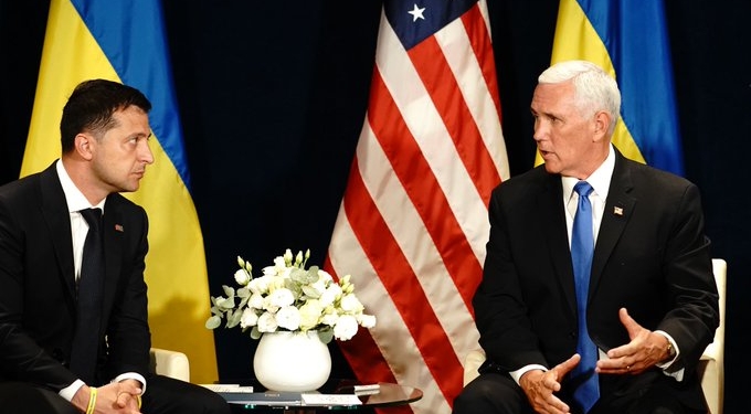 Пенс назвал замечательной встречу с Зеленским