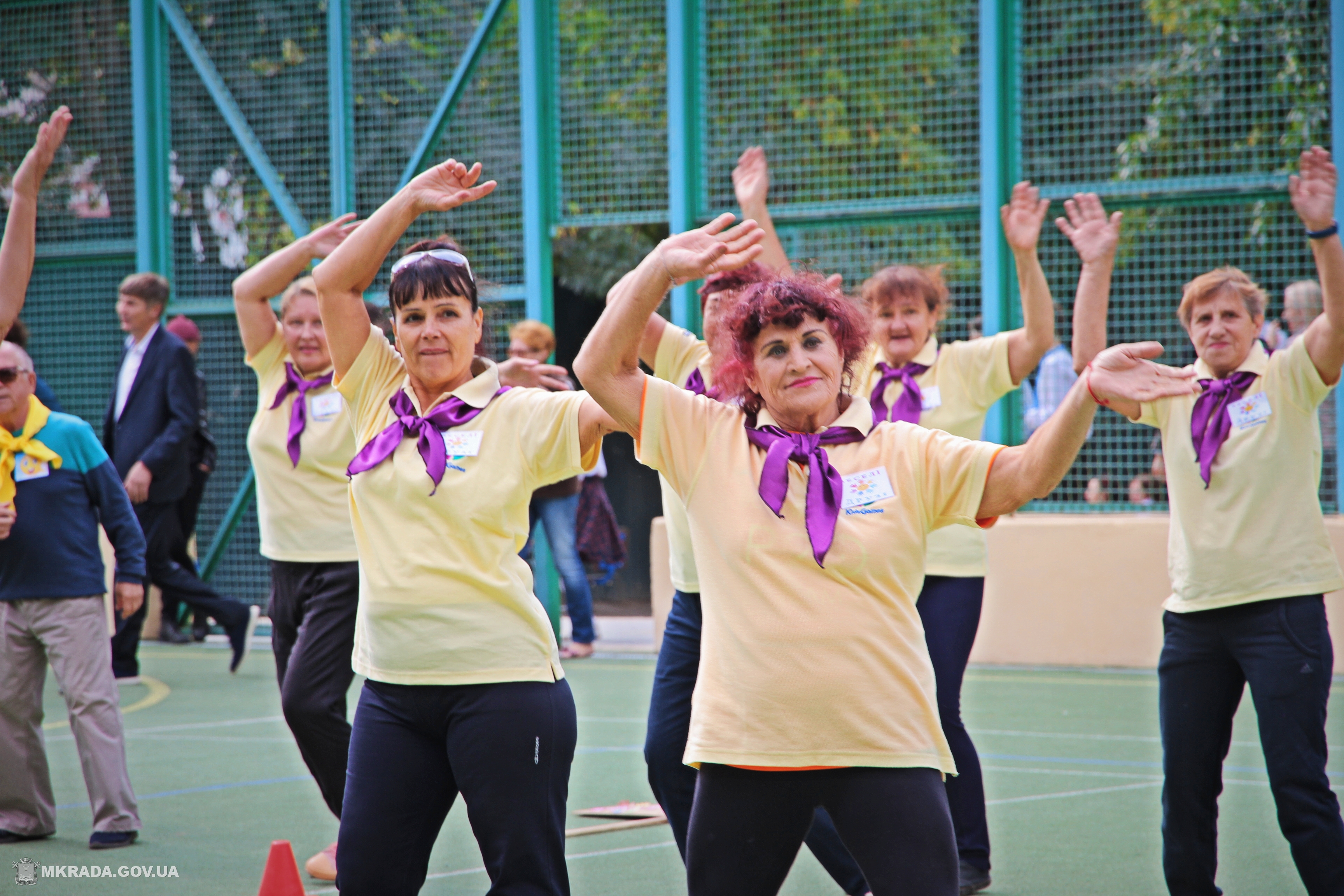 В Николаеве началась первая городская спартакиада для горожан в возрасте 60+ (ФОТО)