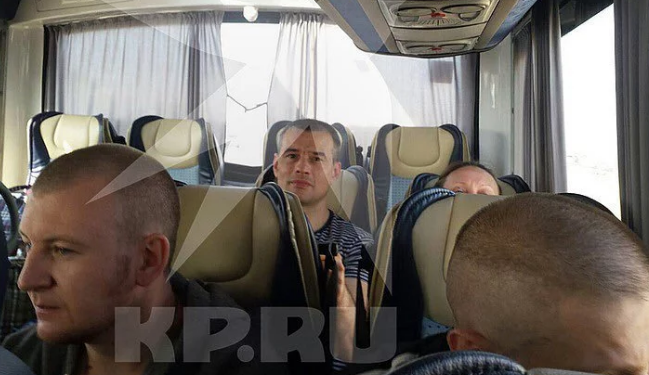 Люди, которых Украина передает России в рамках обмена, вылетели из Киева, – адвокат