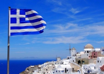 Греция намерена досрочно погасить кредит МВФ