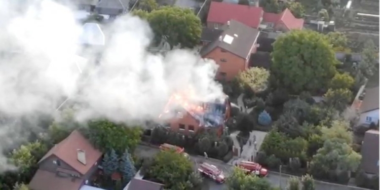 В оккупированной Ясиноватой сгорел дом главаря «МВД ДНР»