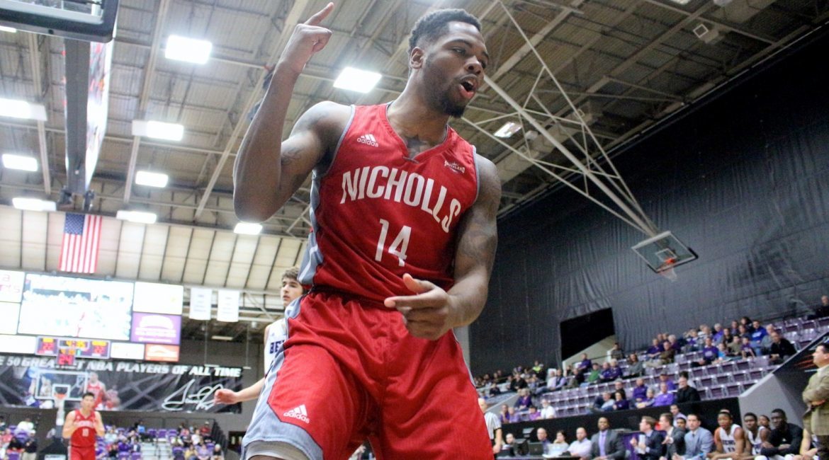 МБК «Николаев» взял на просмотр первого легионера