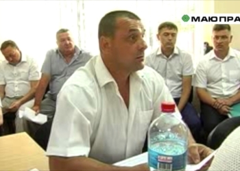 «Ваше место в углу!»: в Южноукраинске полиция открыла дело на депутата, который отобрал у журналистки диктофон
