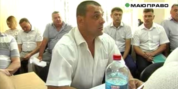 «Ваше место в углу!»: в Южноукраинске полиция открыла дело на депутата, который отобрал у журналистки диктофон