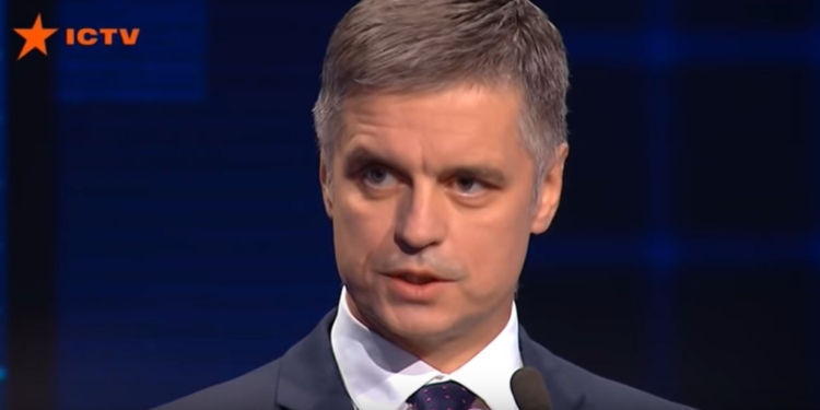 Быстро или радикально. Озвучена “формула Зеленского” по Донбассу (ВИДЕО)