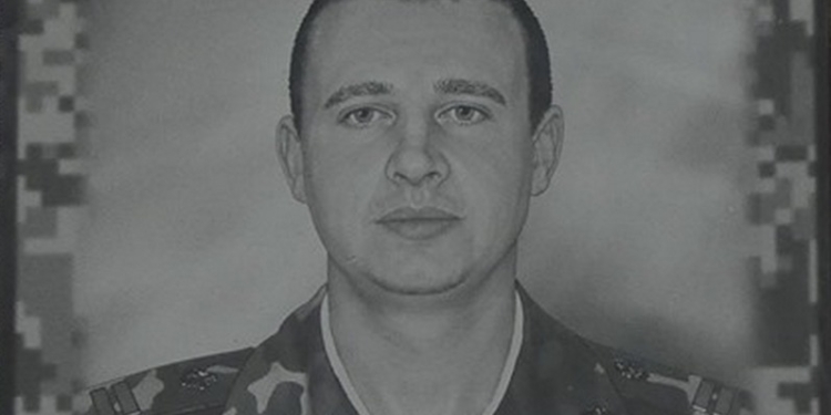 В Николаеве открыли мемориальную доску воину АТО Евгению Нетёсову (ФОТО)