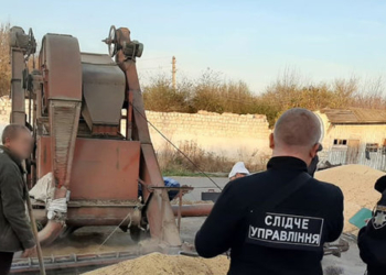 Современное рабство: в Хмельницкой области эксплуатировали пациентов психоневрологического интерната (ФОТО)