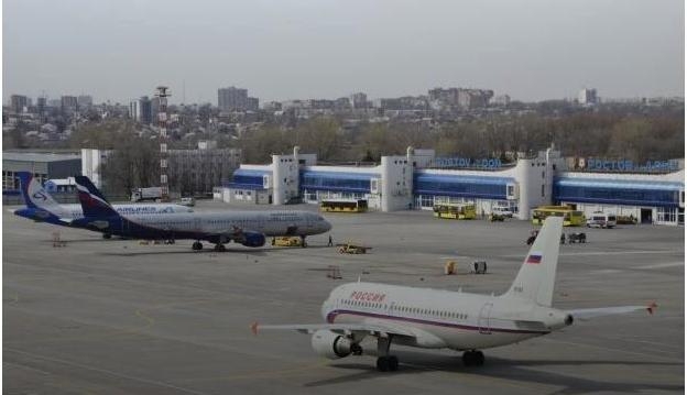 Трудно представить, как он пронес оружие на борт: в России экстренно посадили самолет из-за пассажира с пистолетом