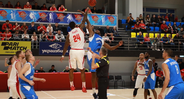 МБК «Николаев» уступил в гостях новичку Суперлиги