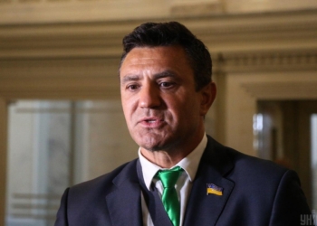 Скандальный депутат от “Слуги народа” Тищенко сравнил Украину с насосом и рассказал о “надувной кукле” (ВИДЕО)