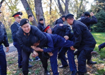 В Казахстане за антикитайские акции задержали около 40 человек