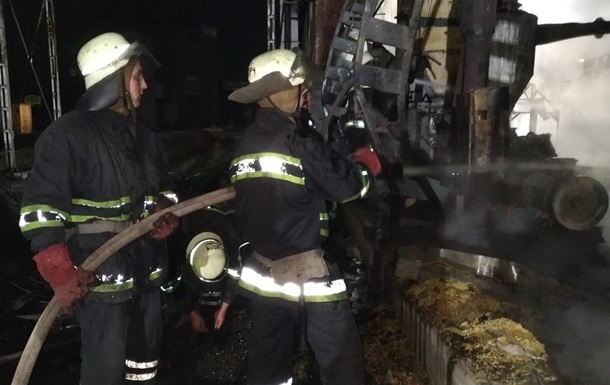 В Харькове произошел крупный пожар на пивзаводе 1