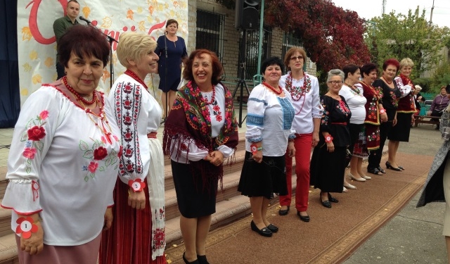 На Николаевщине провели конкурс красоты среди тех, кому «60+» (ФОТО)