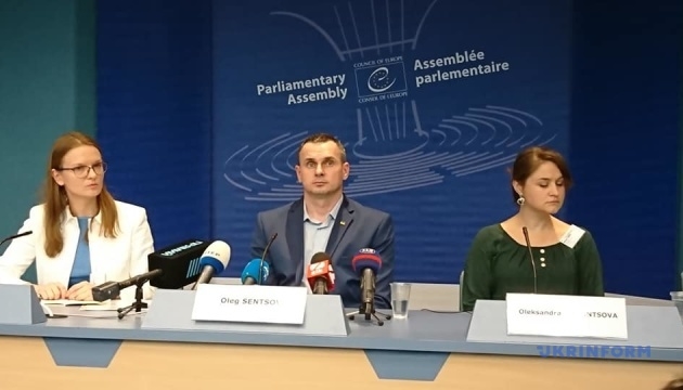 Сенцов раскритиковал ПАСЕ за возвращение делегации РФ