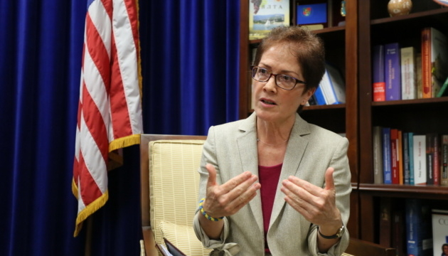 Йованович даст показания в Конгрессе, несмотря на запрет Белого дома – СМИ