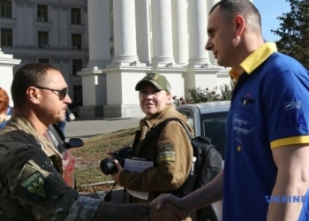 В Киеве митингуют за освобождение Марченко из итальянской тюрьмы. К акции присоединился Сенцов (ФОТО, ВИДЕО)