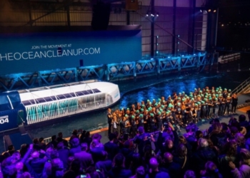 В Нидерландах изобрели новый способ очистки рек от пластика (ВИДЕО)